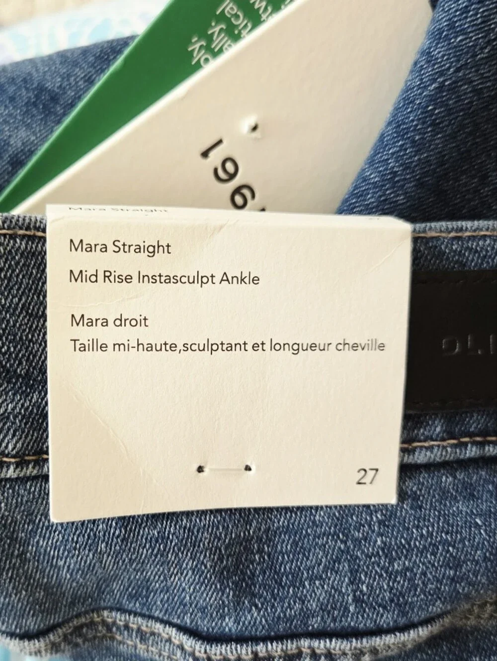 DL1961 Mara Straight Mid Rise Instasculpt Ankle Jeans in Chancery Size 27